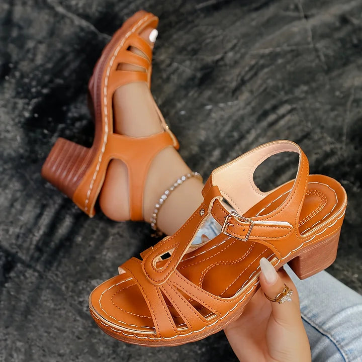 Tavina™ | Tacón ergonómico con detalles femeninos