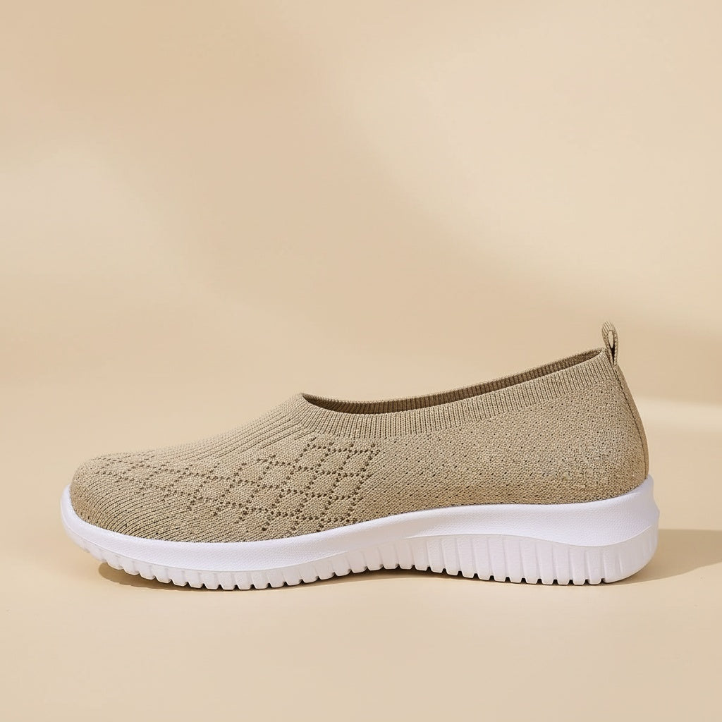 Ceyla™ | Póntelas y listo – sin cordones, sin molestias