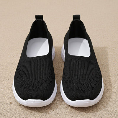 Ceyla™ | Póntelas y listo – sin cordones, sin molestias